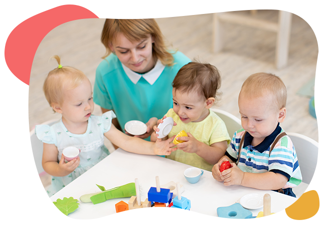 Infant-Playing-Kitchen